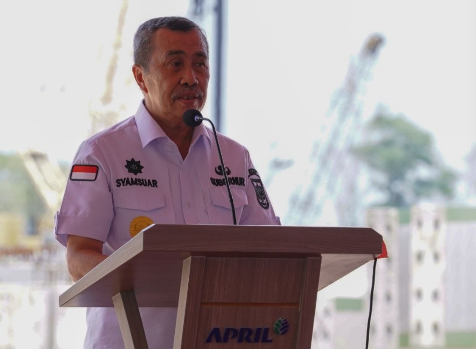Target Investasi Riau 2022 Tercapai, Gubri: Sumbangsih Grup APRIL Besar Bagi Investasi Riau