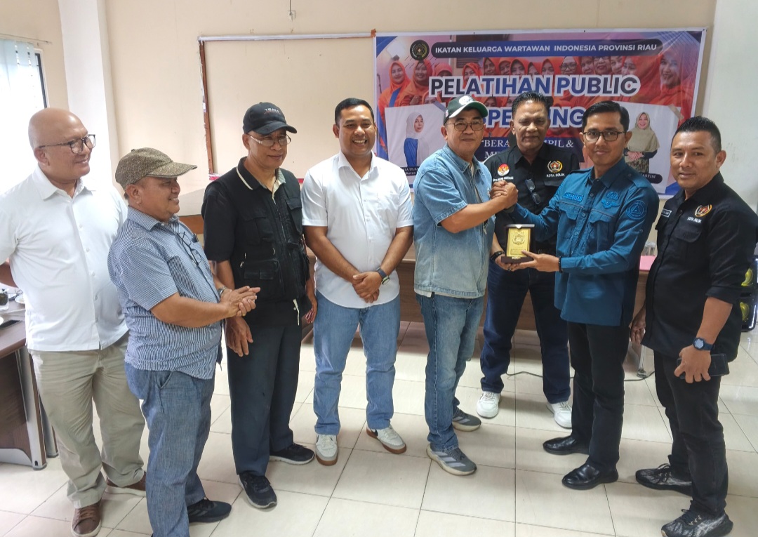Perkuat Profesionalisme dan Integritas Wartawan, PWI Solok Orientasi ke PWI Riau