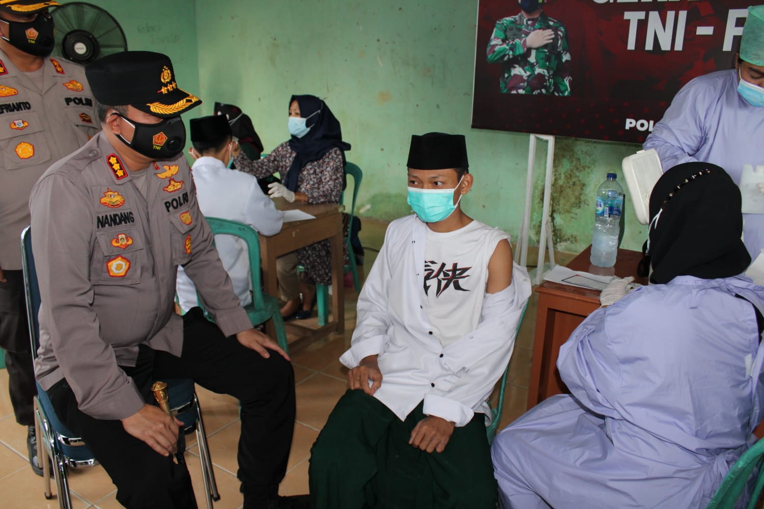 Polresta Pekanbaru Buka Gerai Vaksin di Ponpes Nurul Huda