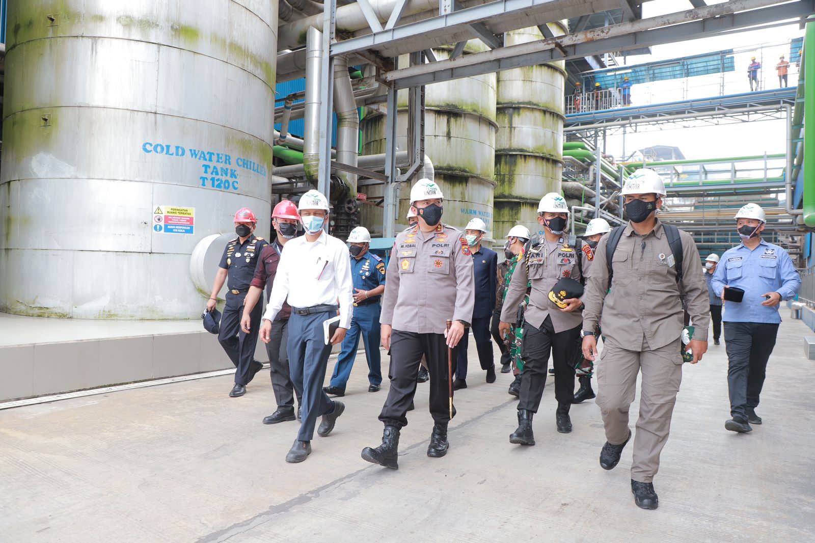 Tinjau Kilang PT Wilmar Group, Kapolda Riau Pastikan Proses Produksi Berjalan Baik Hulu Hingga Hilir