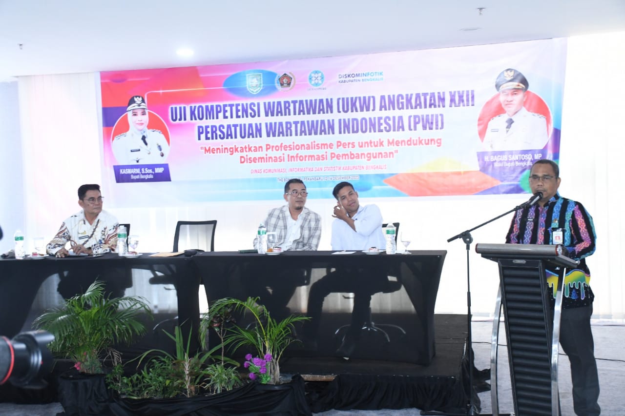 UKW PWI Angkatan XXII, Bupati Bengkalis: Pemerintah Sangat Membutuhkan Peran Wartawan Profesional