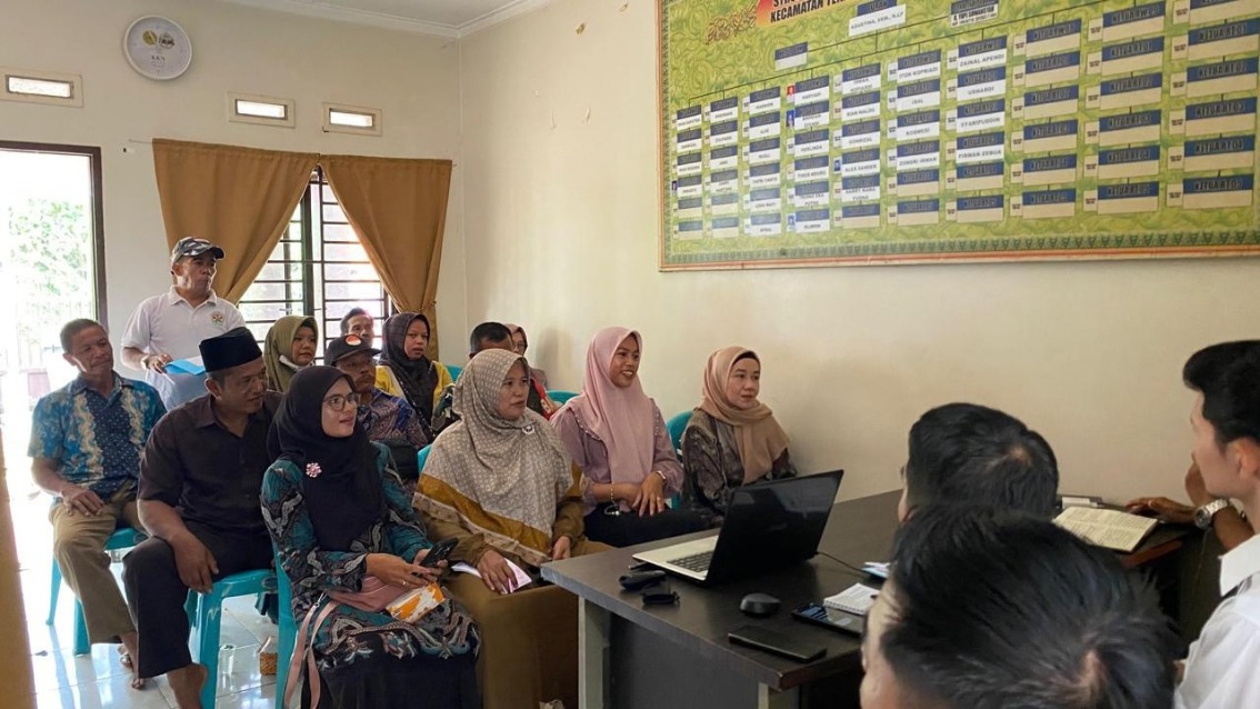 Kanwil Kemenkum Riau Berikan Edukasi Hukum kepada Masyarakat Tuah Negeri
