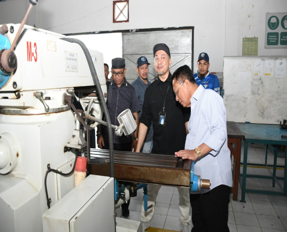 Apresiasi Kapal Buatan Polbeng, Bupati Rohil: Ini Karya Anak-anak Lokal, Kualitasnya Bagus dan Spesifikasinya Jelas