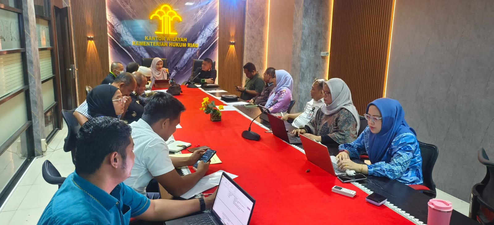 Kanwil Kemenkum Riau Dampingi Penyusunan Ranperda Tunjangan DPRD Siak