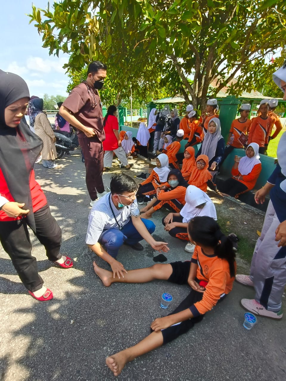 Lantai Dua Tangsi Belanda Runtuh, 17 Rombongan Studi Tour SD IT Baitul Ridho Kampung Rawang Kao Luka-Luka
