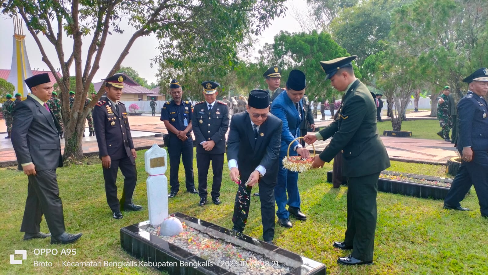 Ketua DPRD Bengkalis H Khairul Umam Hadiri Ziarah Nasional,