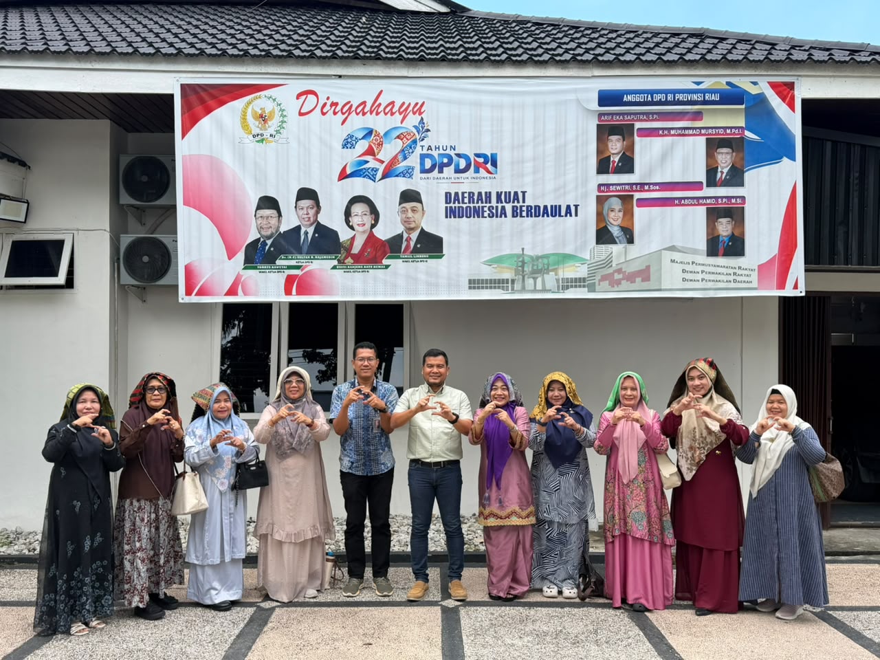 Himpunan Siompu Kampar Riau Audiensi dengan Anggota DPD RI, Didis Mardisna: Semoga Bisa Berkolaborasi di Banyak Program
