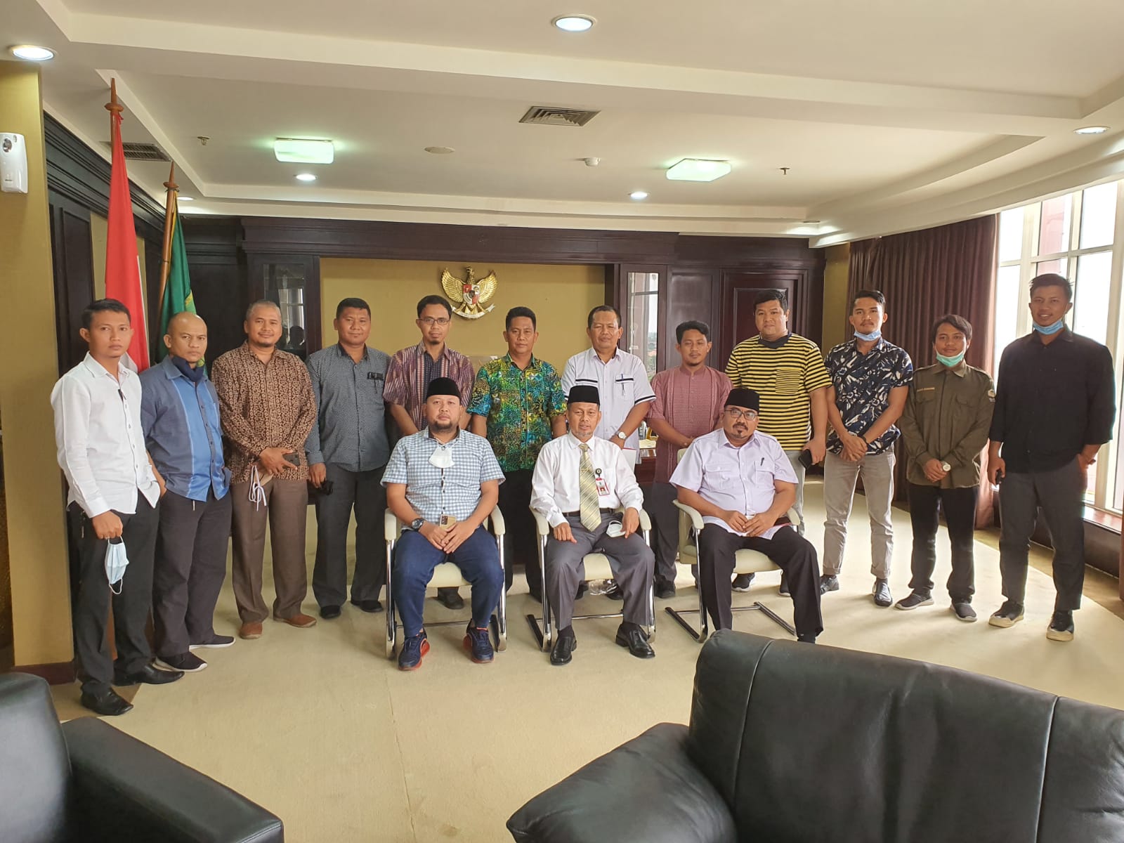 Komunitas Pejuang Subuh Riau Audiensi ke Plh Sekdaprov