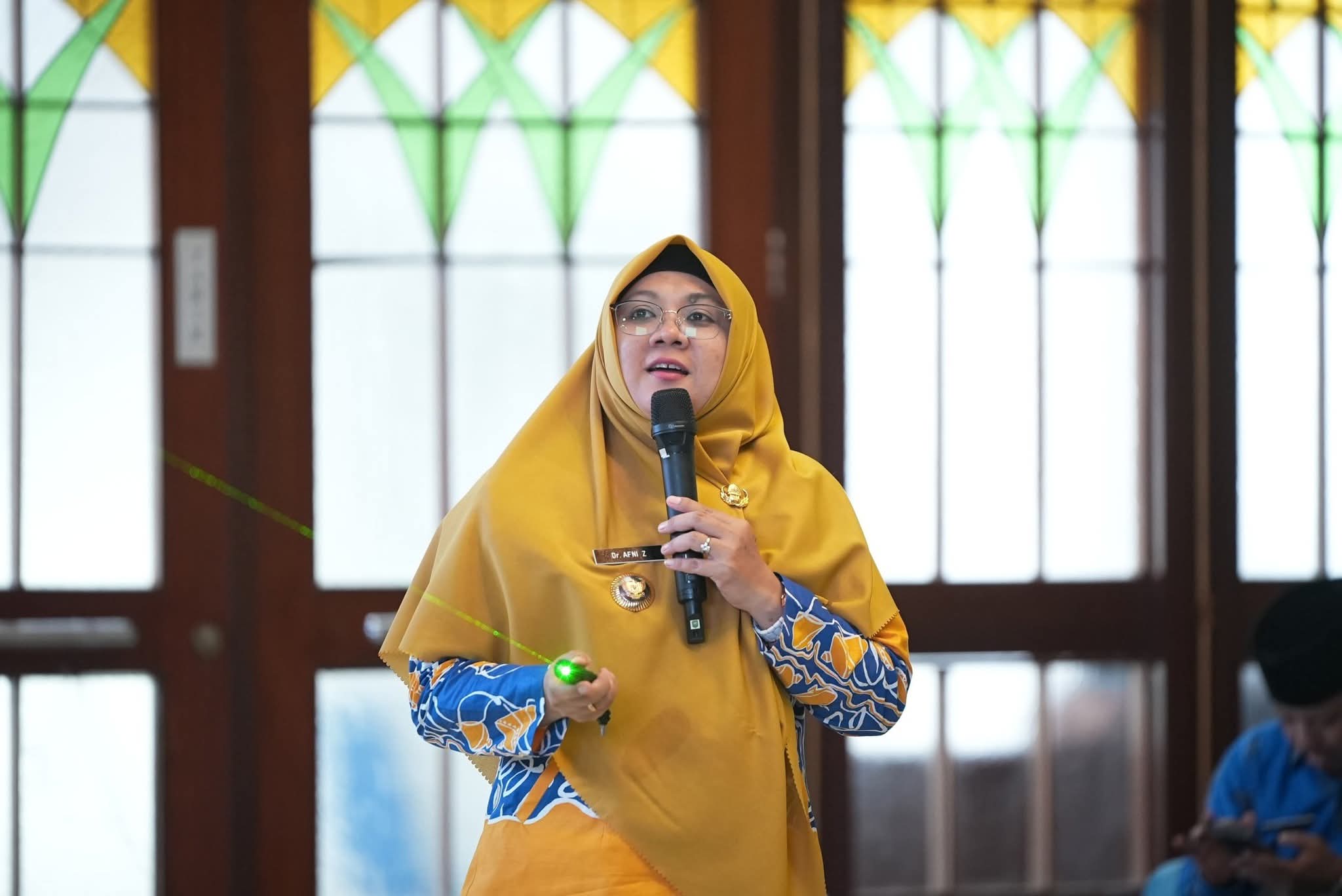 Di Tengah Krisis Anggaran, Afni Ajak Pejabat dan Istri Pejabat di Siak Hindari Kemewahan