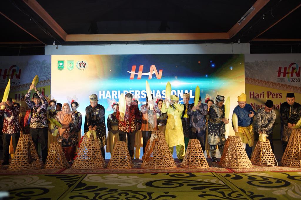 Puncak HPN di Inhil, PWI se Riau Deklarasikan Anti Hoaks Songsong Pemilu 2024