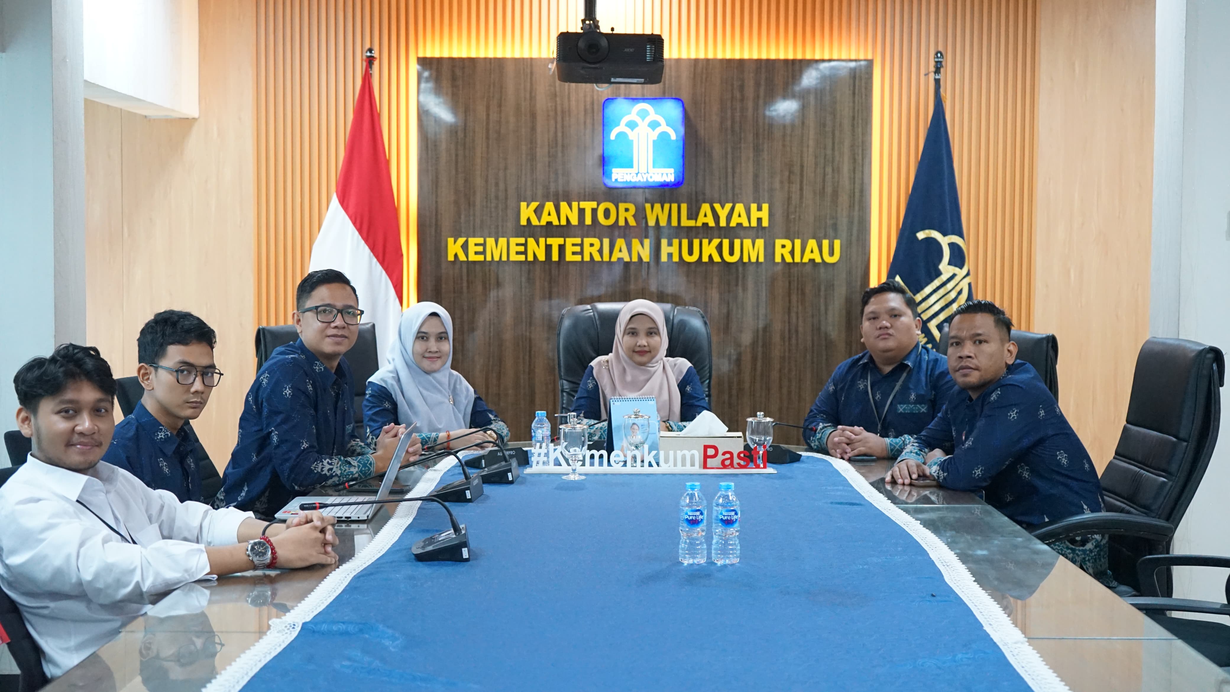 Kanwil Kemenkum Riau Ikuti Diskusi Strategis Evaluasi Kebijakan Pelayanan Pewarganegaraan