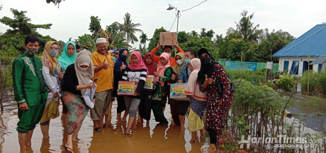 DMDI Riau Bantu Sembako dan Pakaian ke Panti Asuhan Hikmah Rumbai