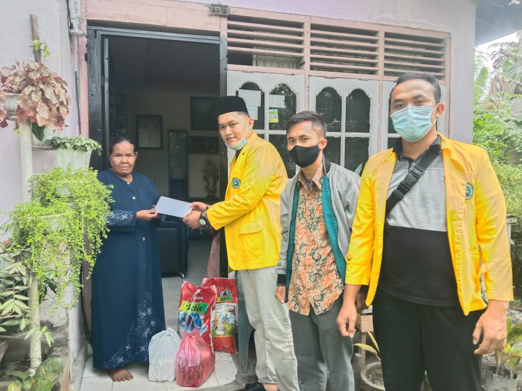 BEM dan DPM Unilak Salurkan Santunan dan Sembako ke Yatim Piatu