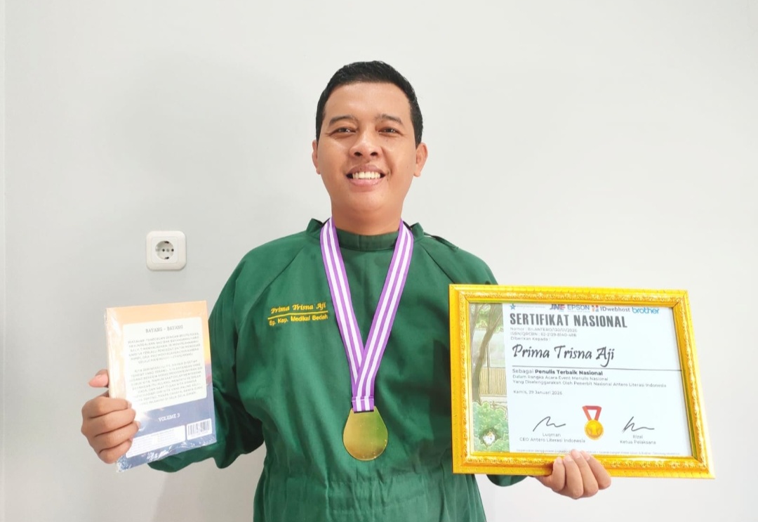 Dosen SMB UNIMUS Juara I Penulis Terbaik Nasional