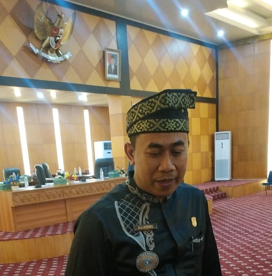 Kerap Mangkir Saat Dipanggil DPRD Siak, Sujarwo: Ingat!! BUMD Itu Dibiayai Oleh APBD